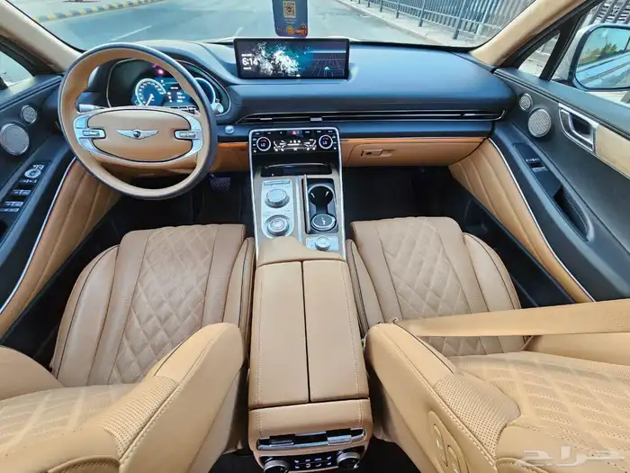 جنسس GV80 رويال موديل 2023 بحالة الوكالة 38