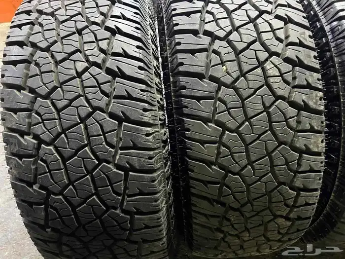 جنوط فيوال مع كفرات ربع حجري دعست كوماهو صيني 17 كل السيارة 5