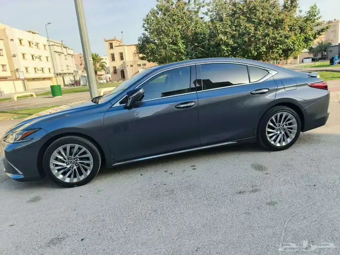 لكزس 350cc وارد الساير 26