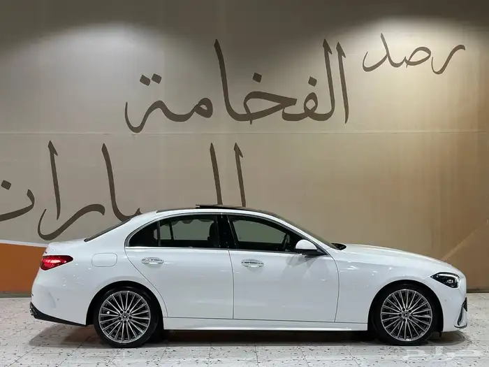 مرسيدس C300 AMG 2023 فل كامل . رصد الفخامة 13