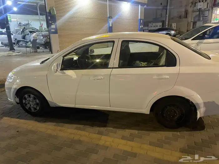 chevrolet aveo 4
