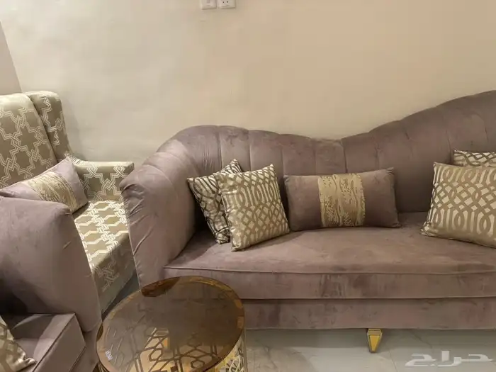 كنب مجلس مع الطاوله 4