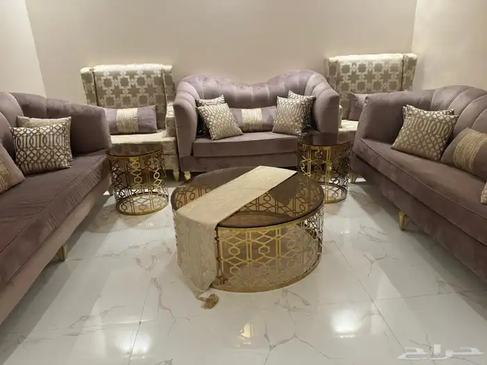 كنب مجلس مع الطاوله 1