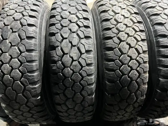 جنرط ديازل جيب لاند صيني مع كفرات دنلوب 235.85.16 ت22 7