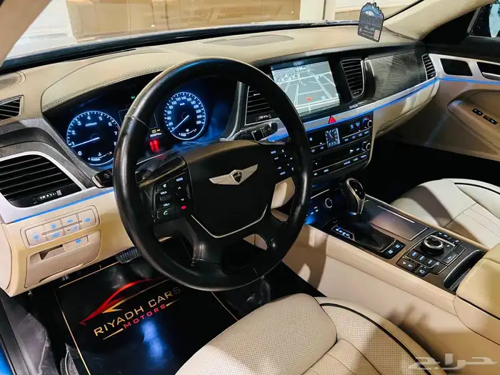 جنسس 2015 V8 رويال ( بحالة ممتازة ) 6