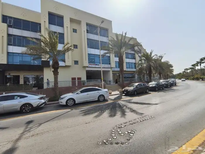 Offices for rent- مكاتب للايجار فاخره 2