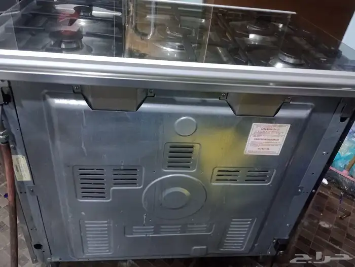 للبيع فرن ايطالي نم دورا اصلي مقاس60 90 موجود في المحل جده 5