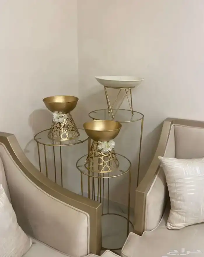 طاولات استقبال مع صواني للبيع 2