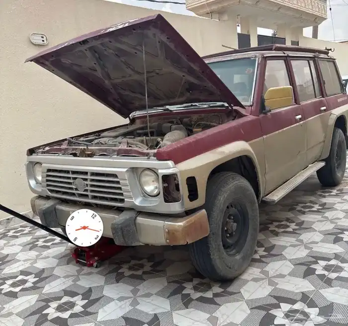 جيب نيسان 90 0