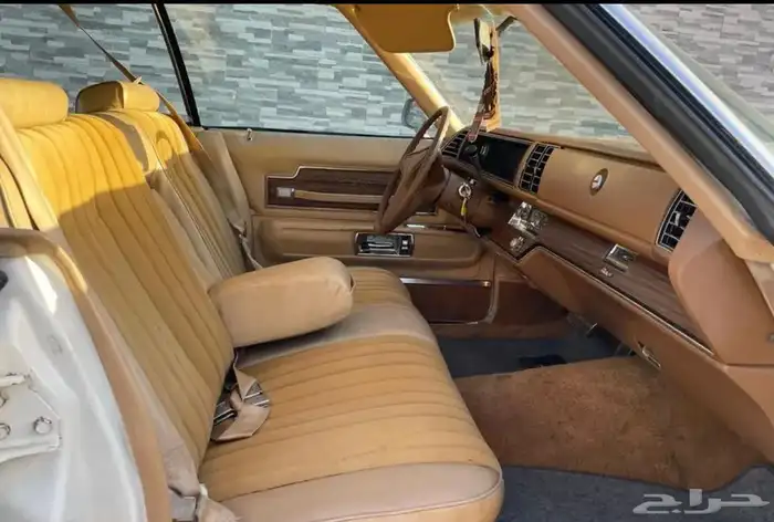 سيارة كلاسيك للايجار عرض 16