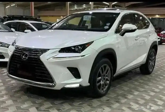 لكزس NX 300 موديل 2018 سعودي عبد اللطيف جميل 1