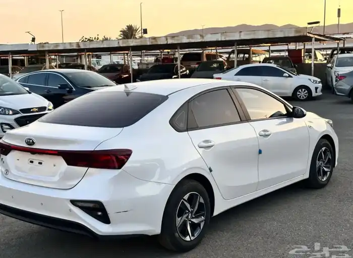 سيراتو 2021 بنزين نص فل بطاقه جمركيه وارد كوريا 10