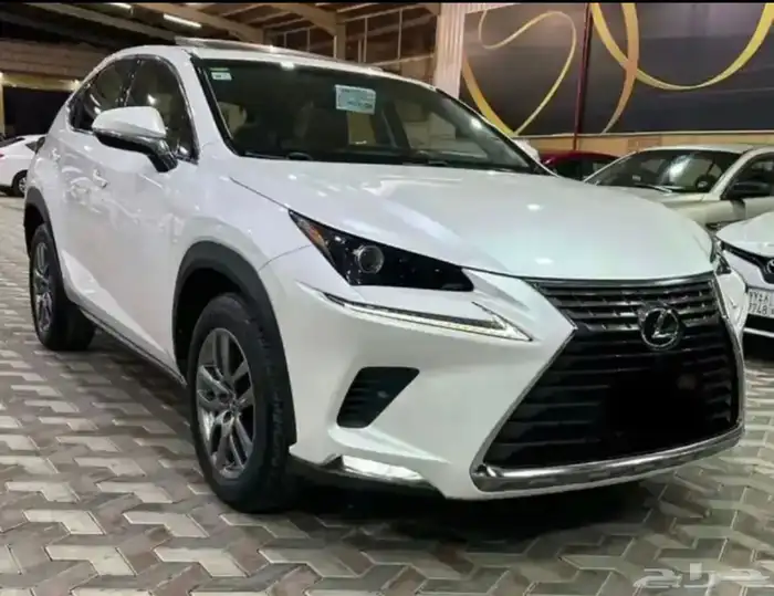 لكزس NX 300 موديل 2018 سعودي عبد اللطيف جميل 2