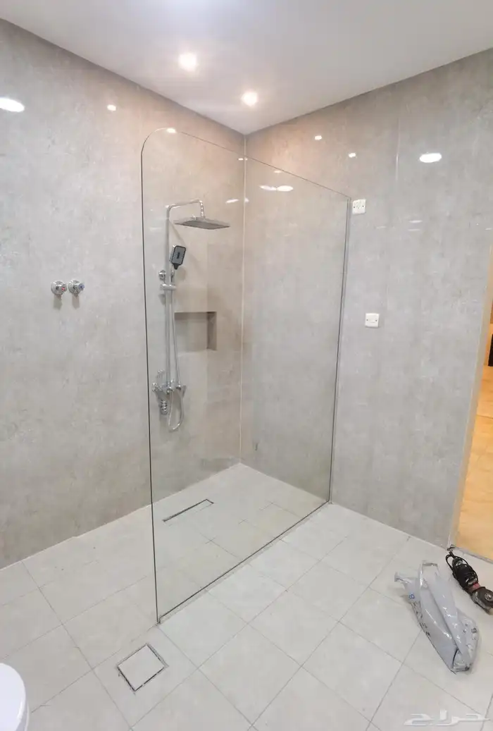 زجاج سكريت ابواب صيانتها ابواب واجهات شورات 13