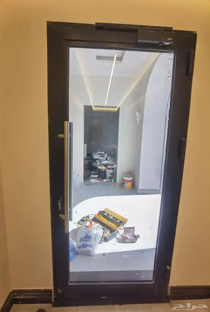 زجاج سكريت ابواب صيانتها ابواب واجهات شورات 5