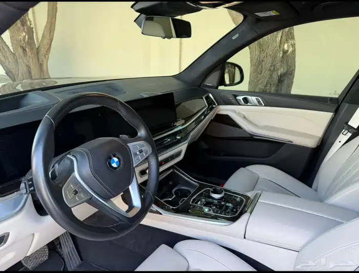 BMW x7 2024 4