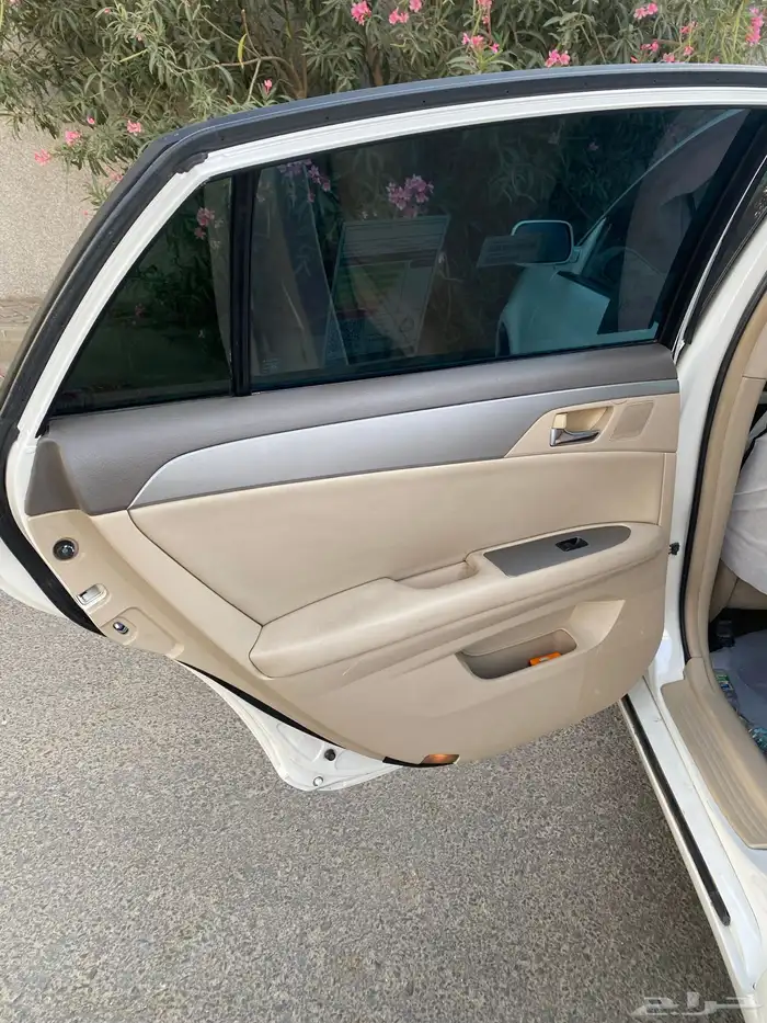 تويوتا افالون 10