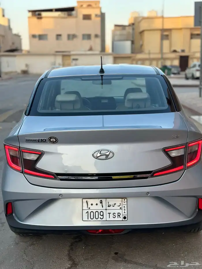 هيونداي i10 عداد 81 5