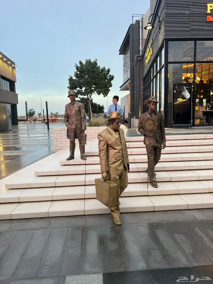 عروض التماثيل الحية 5