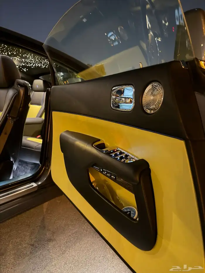 رولز رويس رايث بلاك بادج   Rolls-Royce Wraith Black Badge 8
