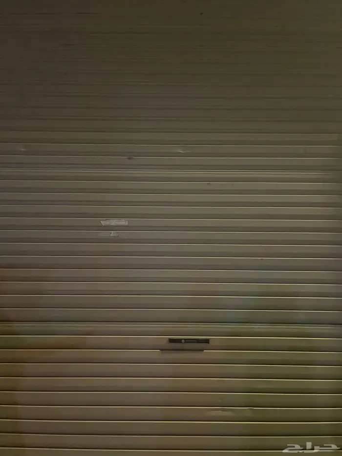 ورشة سيارات مركز متكامل سمكرة وميكانيكا للتقبيل 0