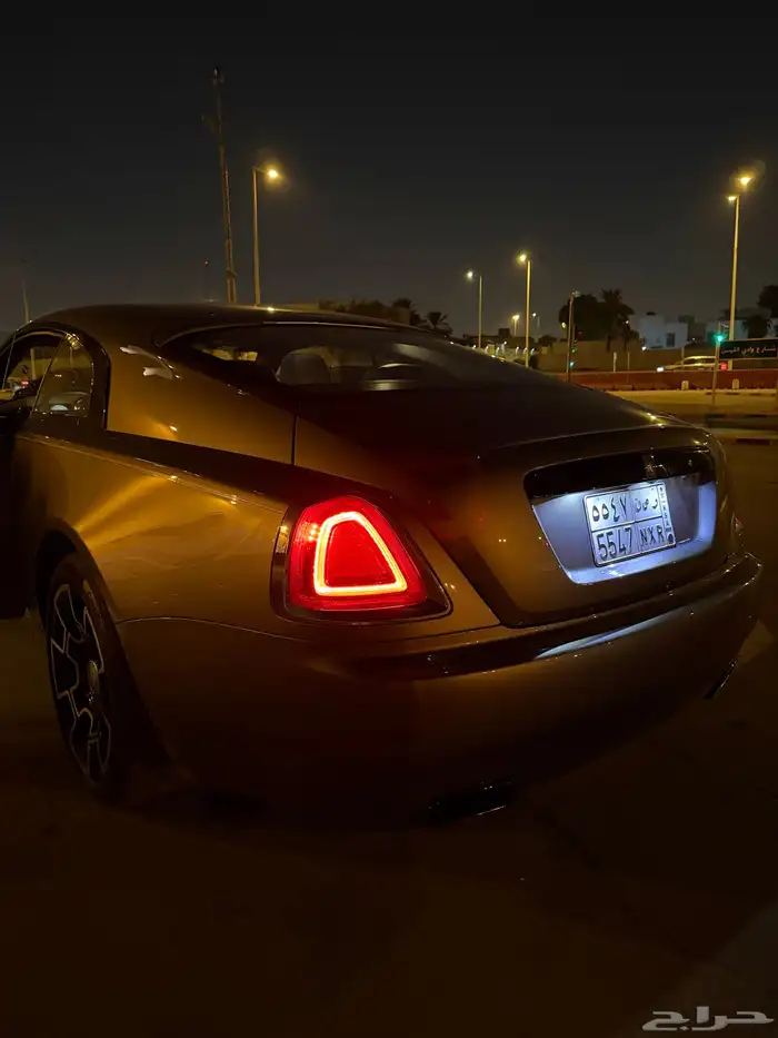 رولز رويس رايث بلاك بادج   Rolls-Royce Wraith Black Badge 2