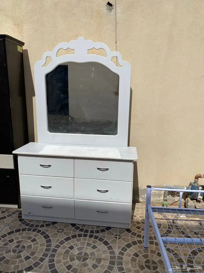 اثاث مستعمل 0