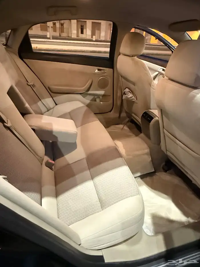كابرس LS 2013 لون اسود 9