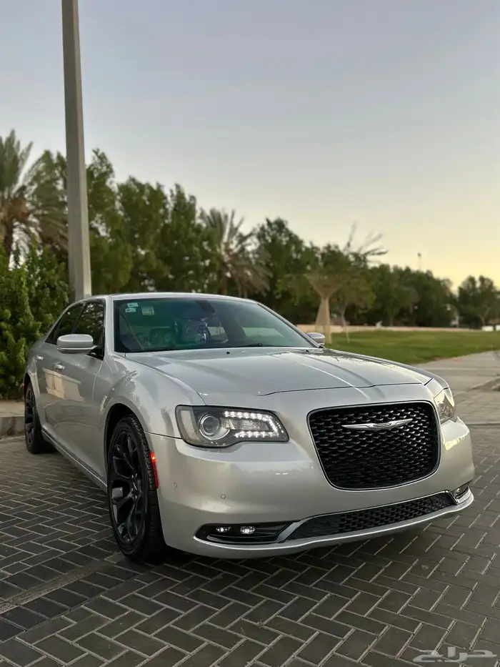 كرايزلر 2021 300s 6v 11