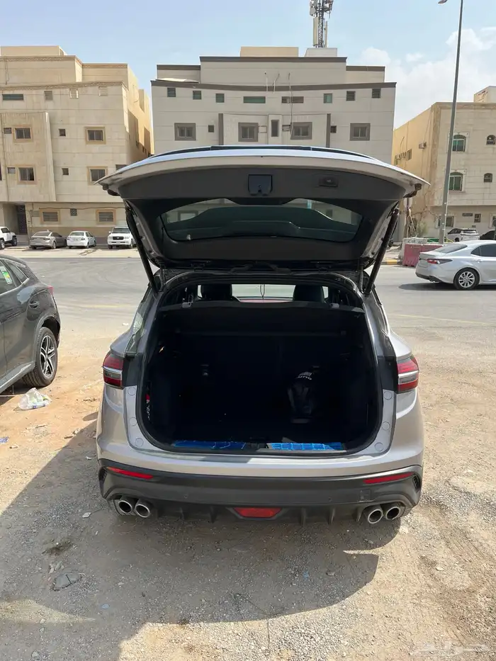 جيلي كولراي فل كامل 2023 10