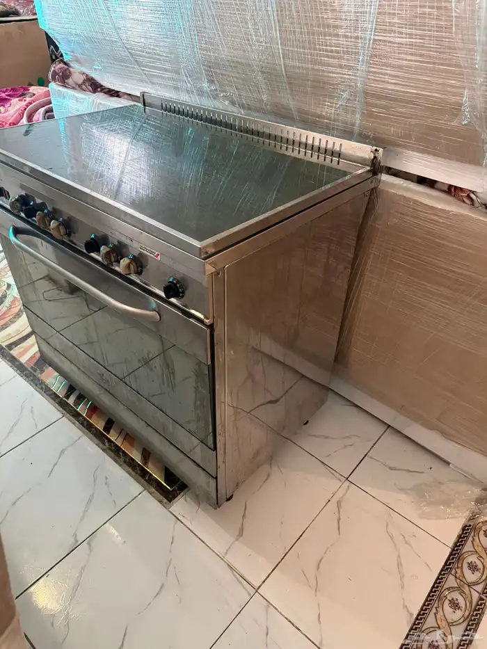 فرن اربع عيون ممتاز شبه جديد 1