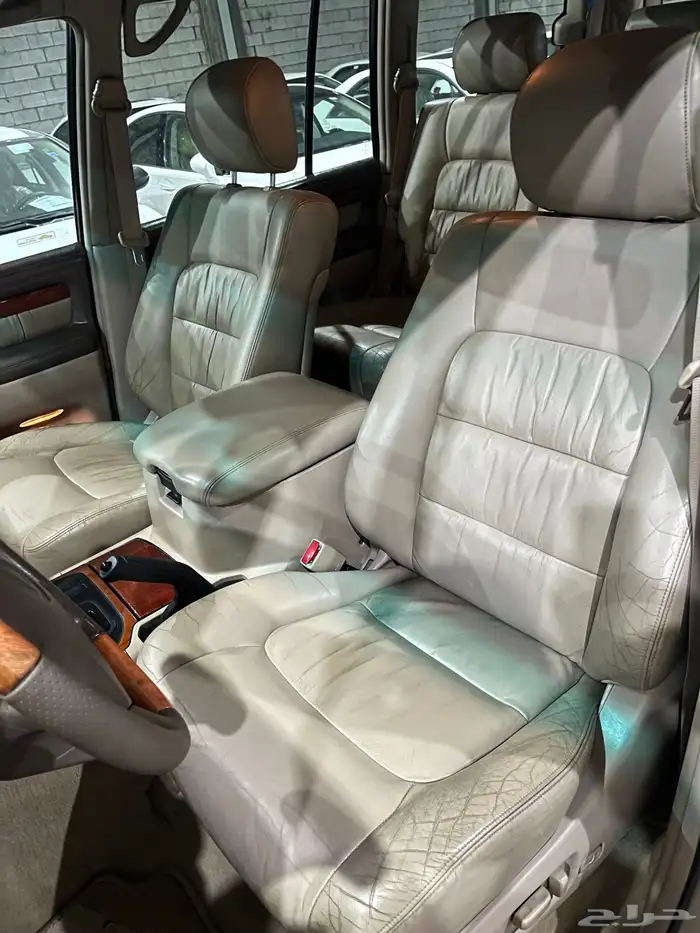 لكزس 2000 LX 470 شبه الجديد 22