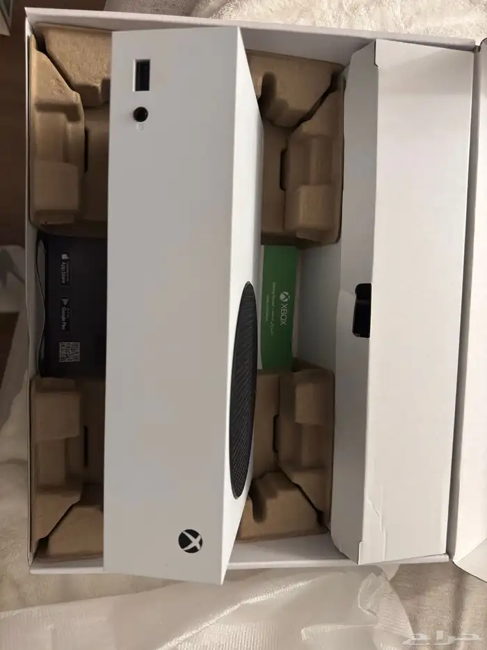 جهاز Xbox Series S أبيض سعته 512 GB 0