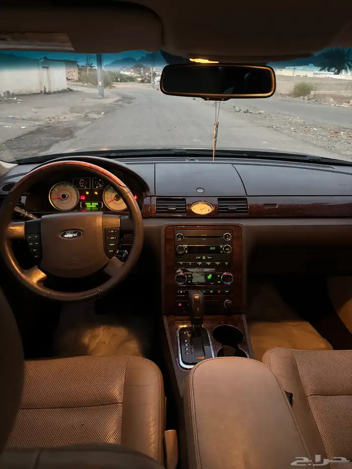 تورس فايف هندرت ( لميتيد ) 6