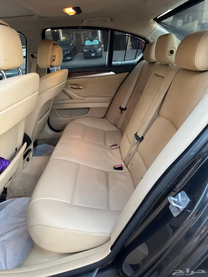 للبيع BMW 523 i موديل 2011 نظيفه 13