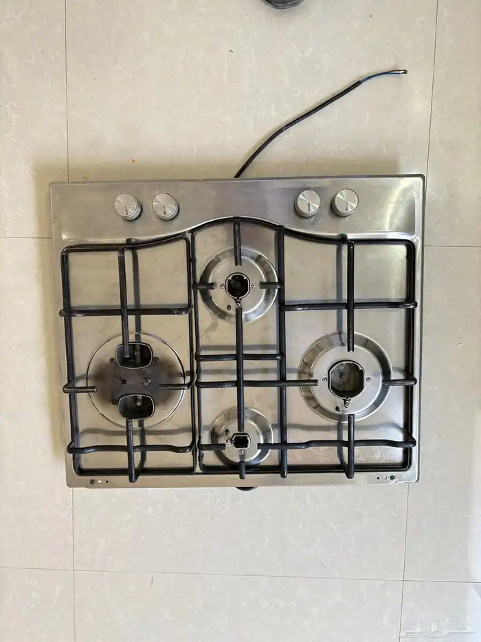 غاز Ariston جديد استخدم نضيف و اغراضه كلها موجوده ونضيفه 1