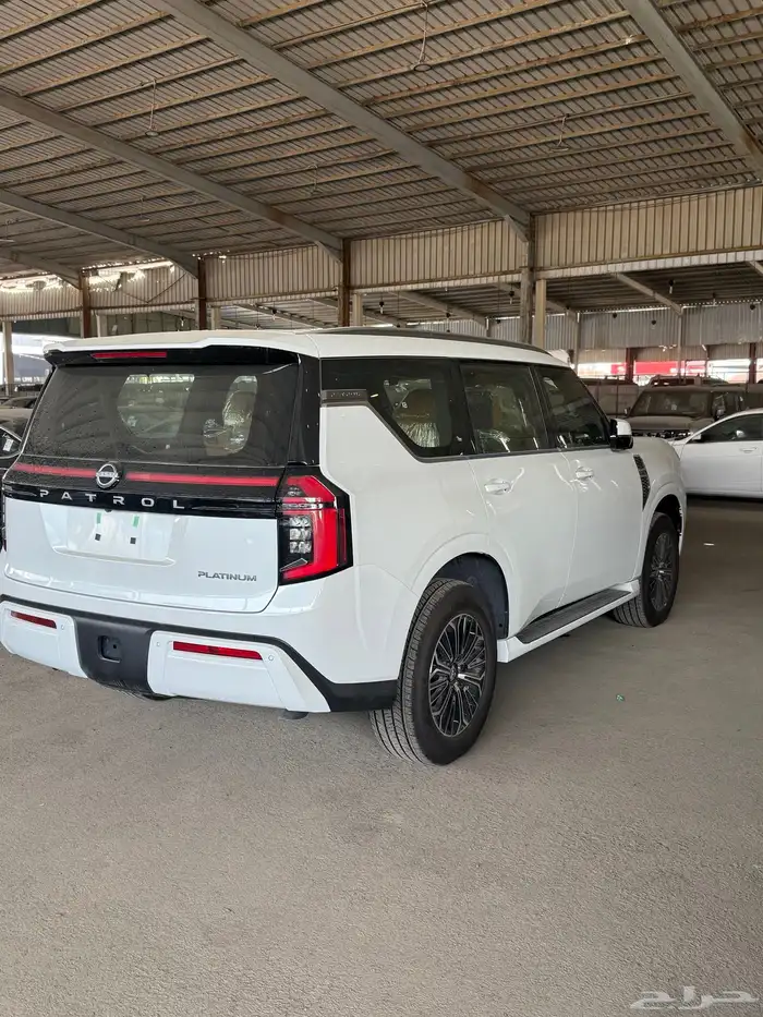 نيسان باترول بلاتنيوم 2026 10