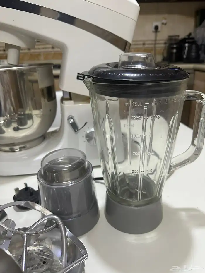 فرامه . عجانه . خلاط . مطحنه مجموعة 6 1 0