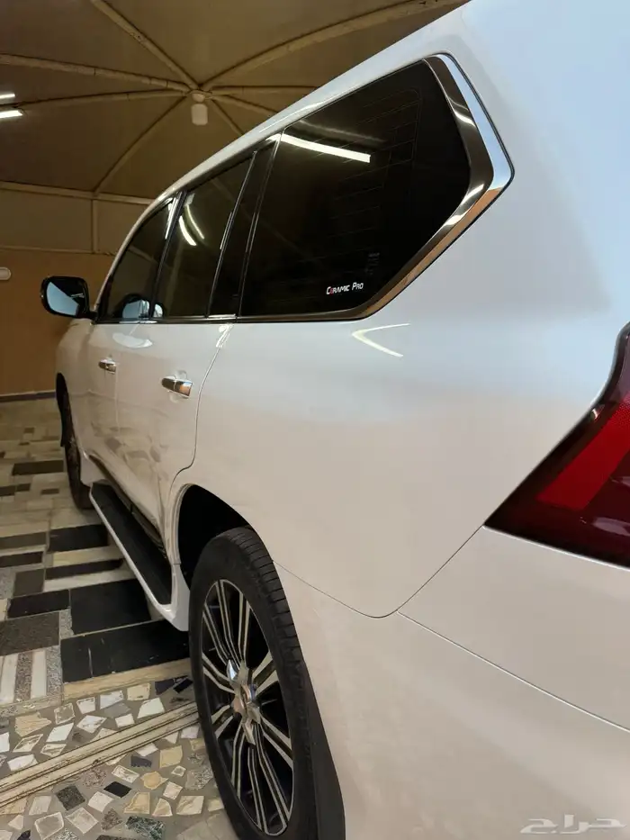 لكزس 2020 سعودي LX 13