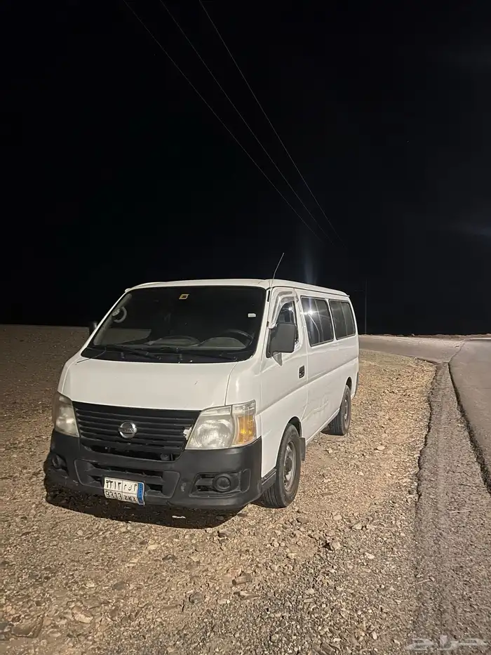 باص نيسان 0