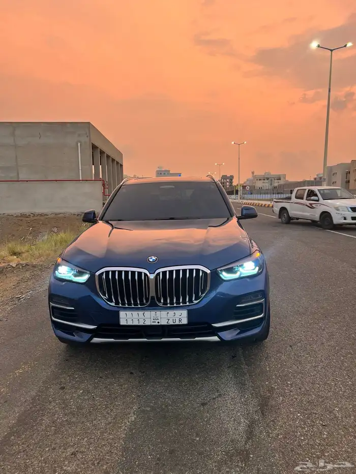 BMW X5 مثل الجديد ولون نادر 1