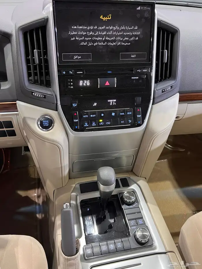 تويوتا لاندكروزر جي اكس ار 2018 فل كامل سعودي ماشي 45 الف 6