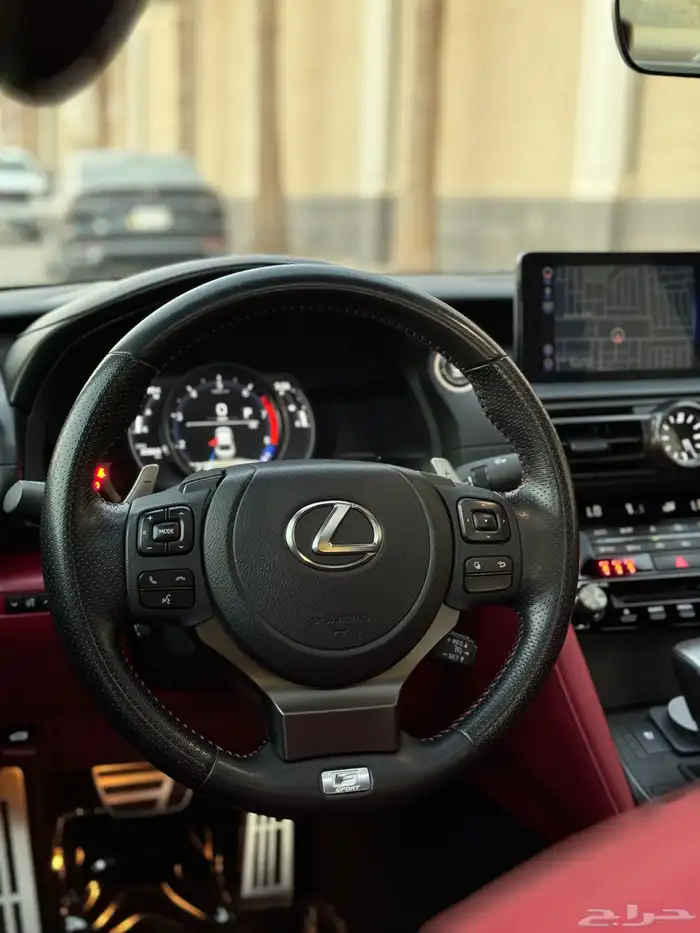 لكزس is 350 F sport ( بحالة الوكالة ) 30