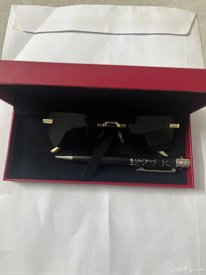 للبيع ناظرة وقلم كارتييه مستعملة كوبي 1