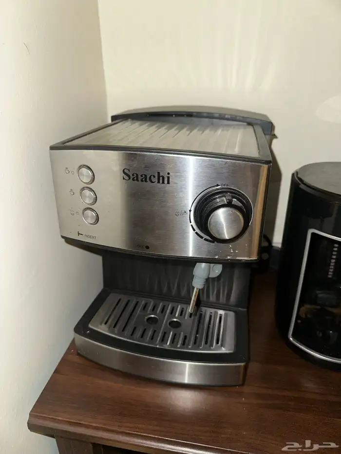 للبيع ماكينة قهوة نجف وطاولات ضيوف و مدخل كنسول 0