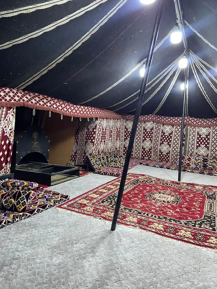 بيت شعر للبيع 8 5 0