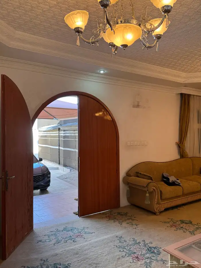 اثاث للبيع كنب مجالس رجال كبار فاخره تفصيل القثمي 1