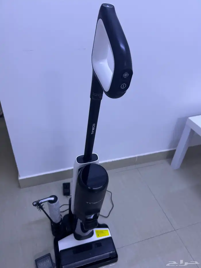 كنب ايكيا وغطاءاضافي وسجاد ومكنسة تنيكوكنس ومسح لاسلكية 22