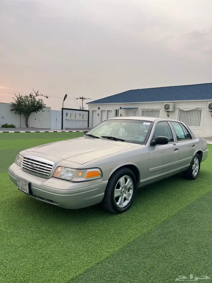 فورد كراون فكتوريا 2011 سعودي 60