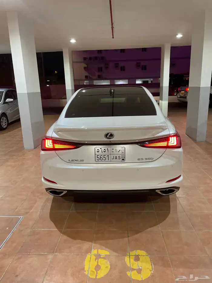 لكزس DD 2025 ES350 شبة جديد 3